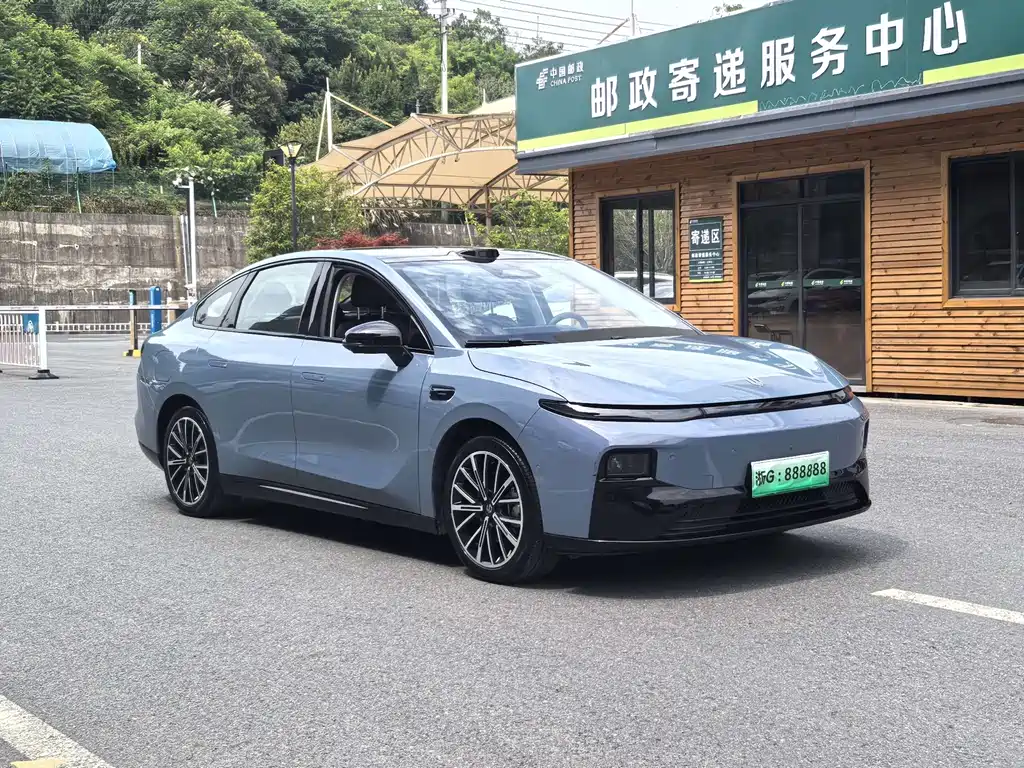 Leapmotor B01 2025 550