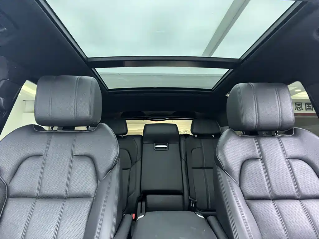 Land Rover Sport — миниатюра 7