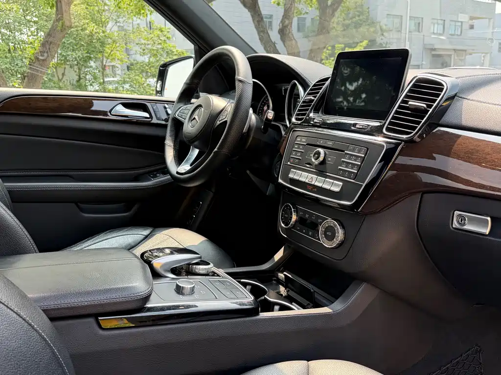 Mercedes-Benz GLS 2018 GLS 400 4MATIC Luxury