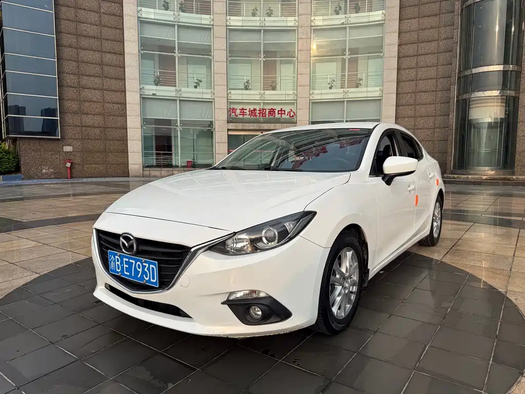 Mazda 3 Axela