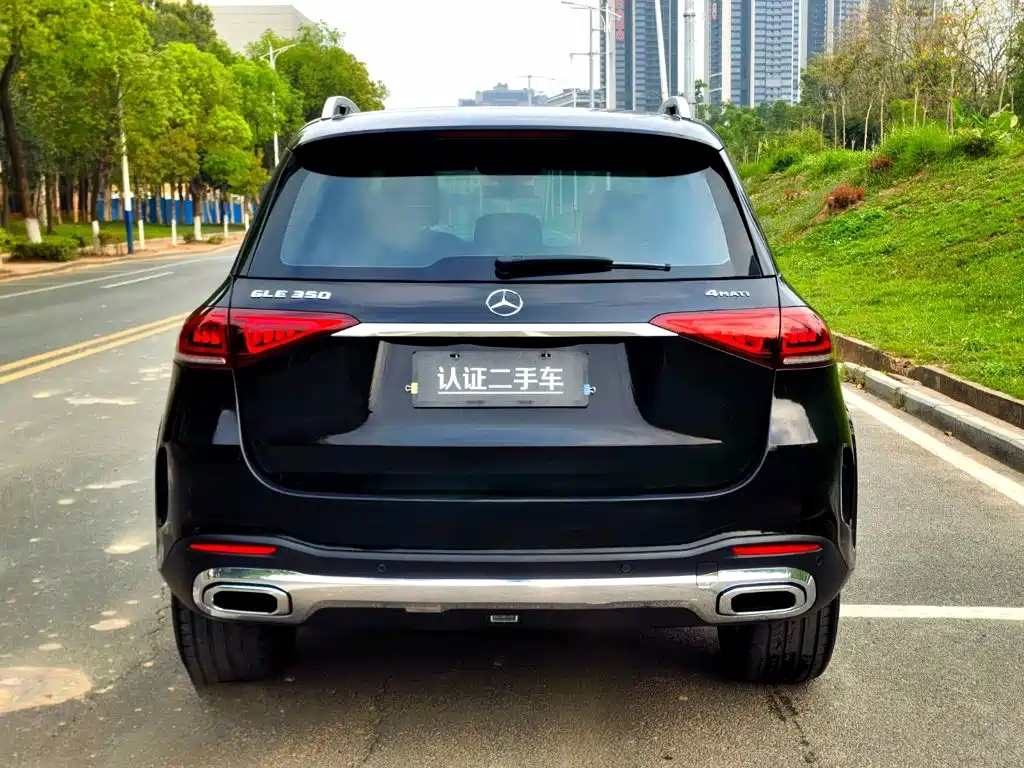 Mercedes-Benz GLE (Import) — миниатюра 6