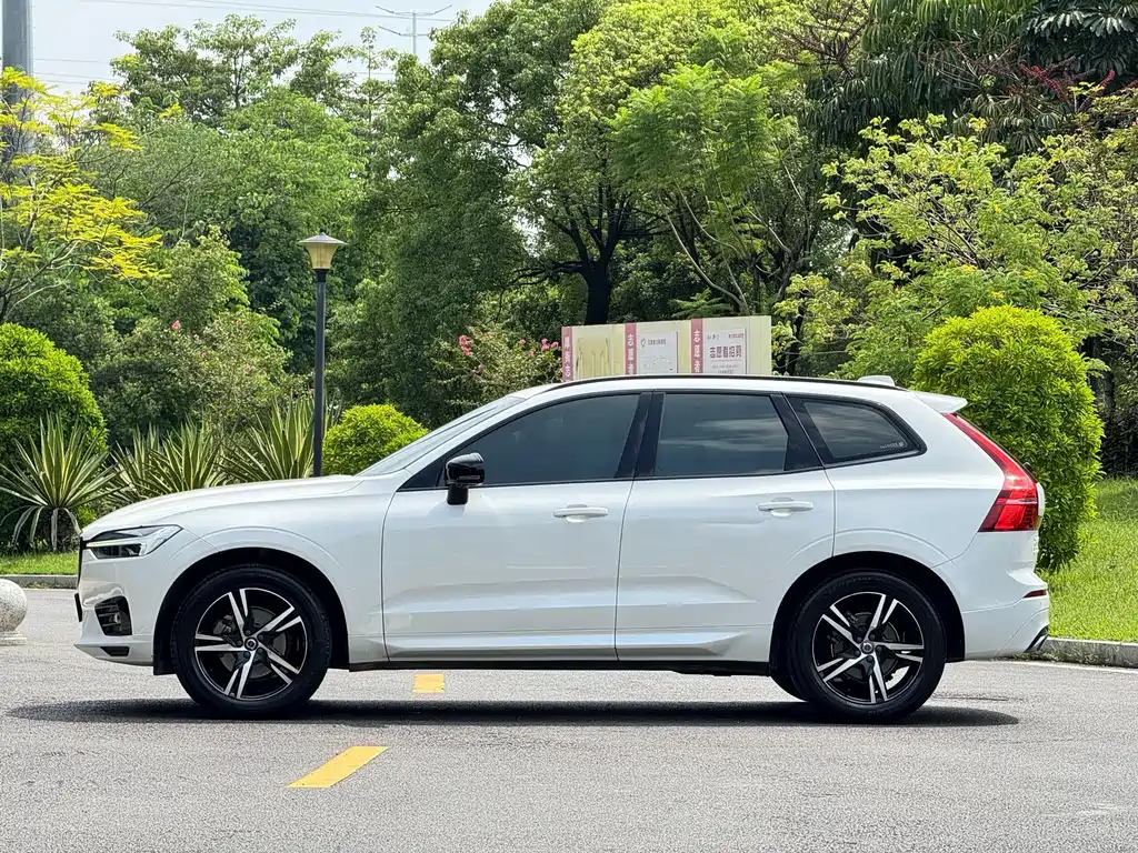 Volvo XC60 — миниатюра 4