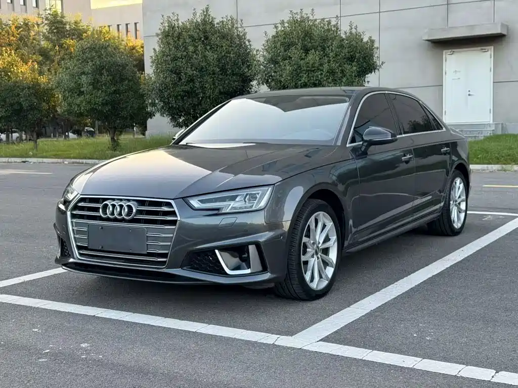 Audi A4L — миниатюра 2
