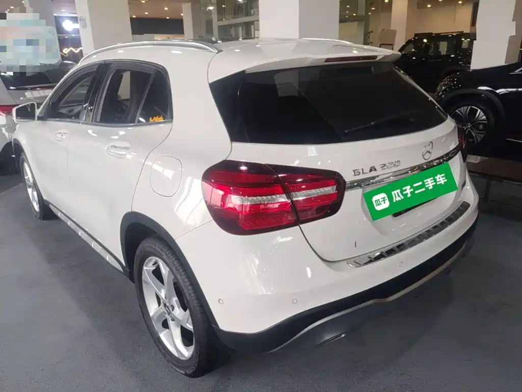 Mercedes-Benz GLA — миниатюра 5