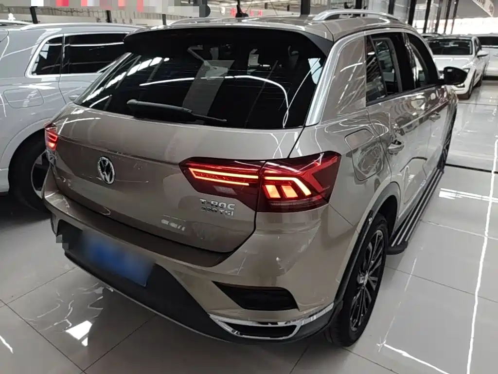 Volkswagen T-Roc — миниатюра 7