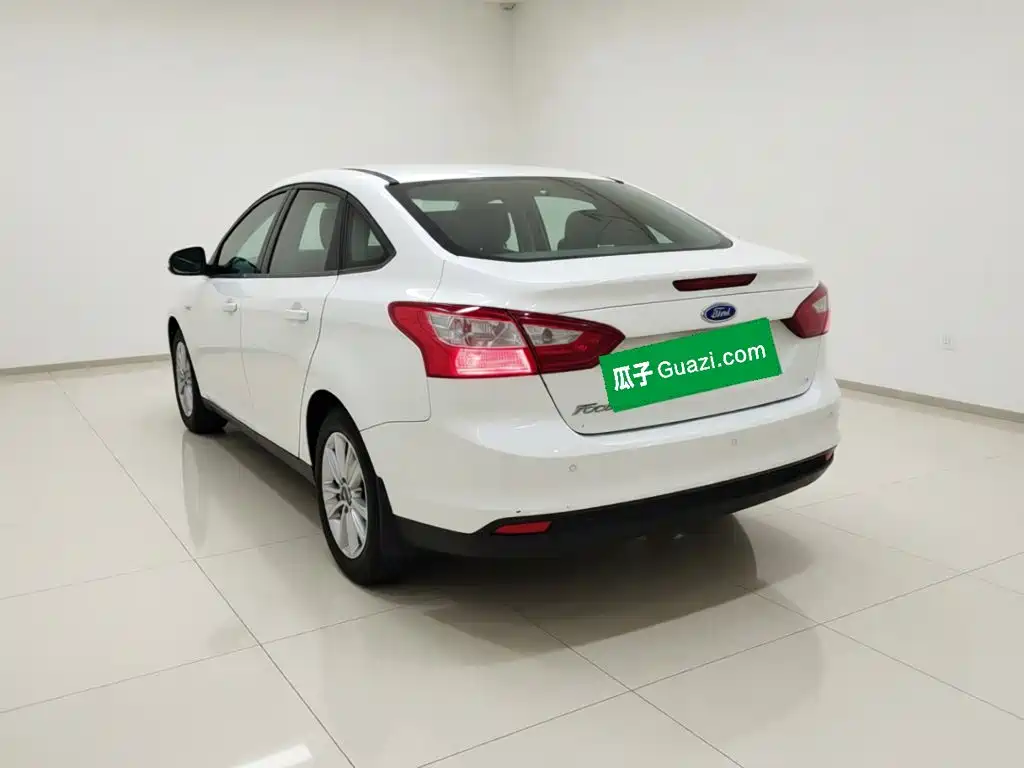 Ford Focus — миниатюра 4