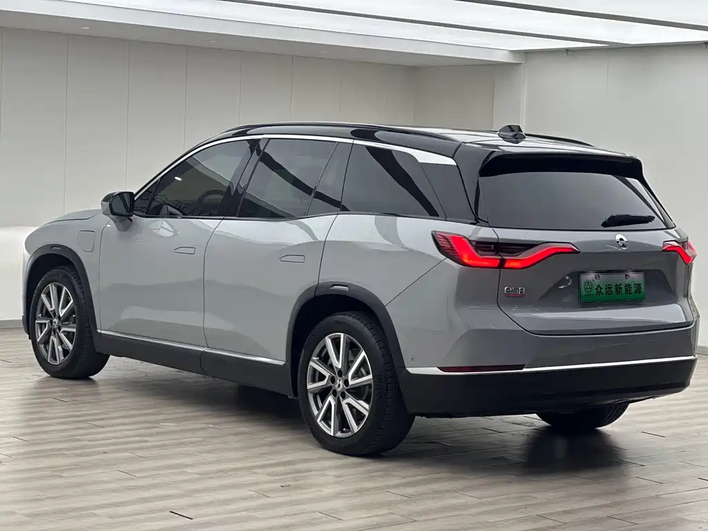 NIO NIO ES8