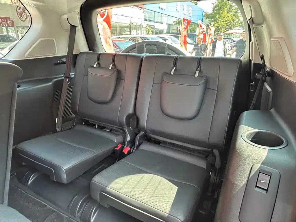 Toyota Prado — миниатюра 10