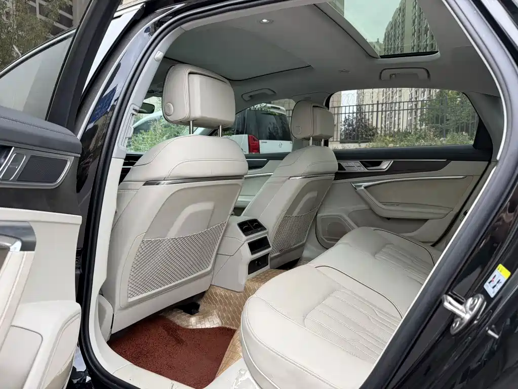 Audi A6L — миниатюра 7
