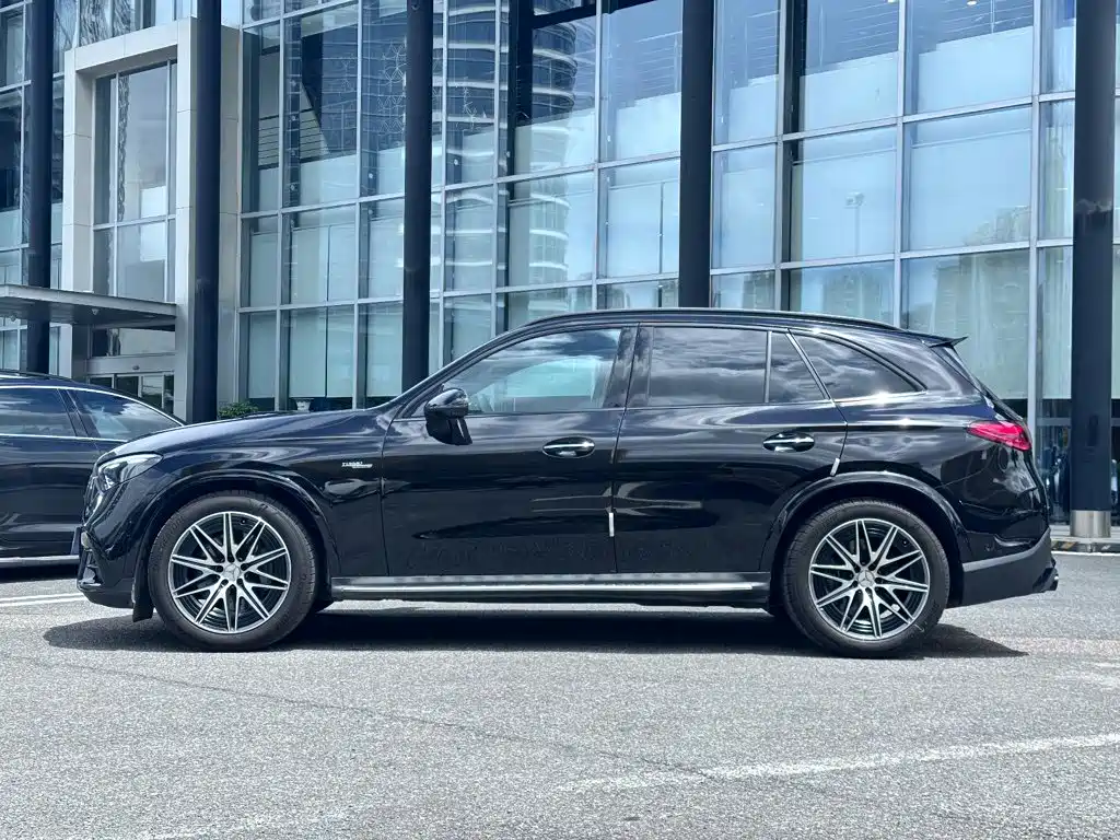 Mercedes-Benz GLC A MG 2024 AMG GLC 43 4MATIC