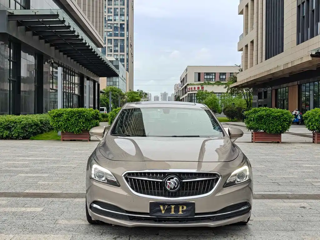 Купить Buick LaCrosse