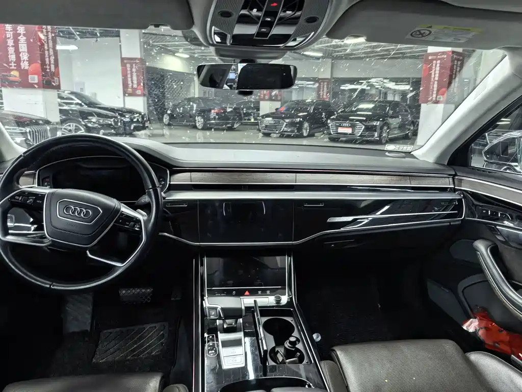 Audi A8 — миниатюра 9
