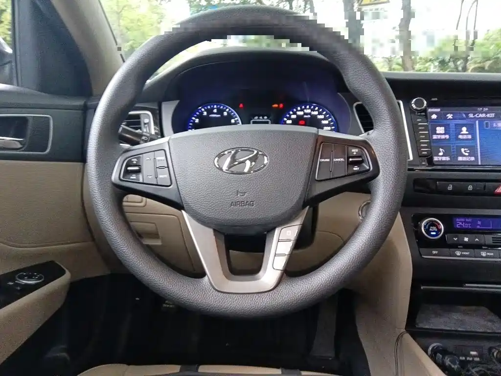 Hyundai Mistra — миниатюра 11