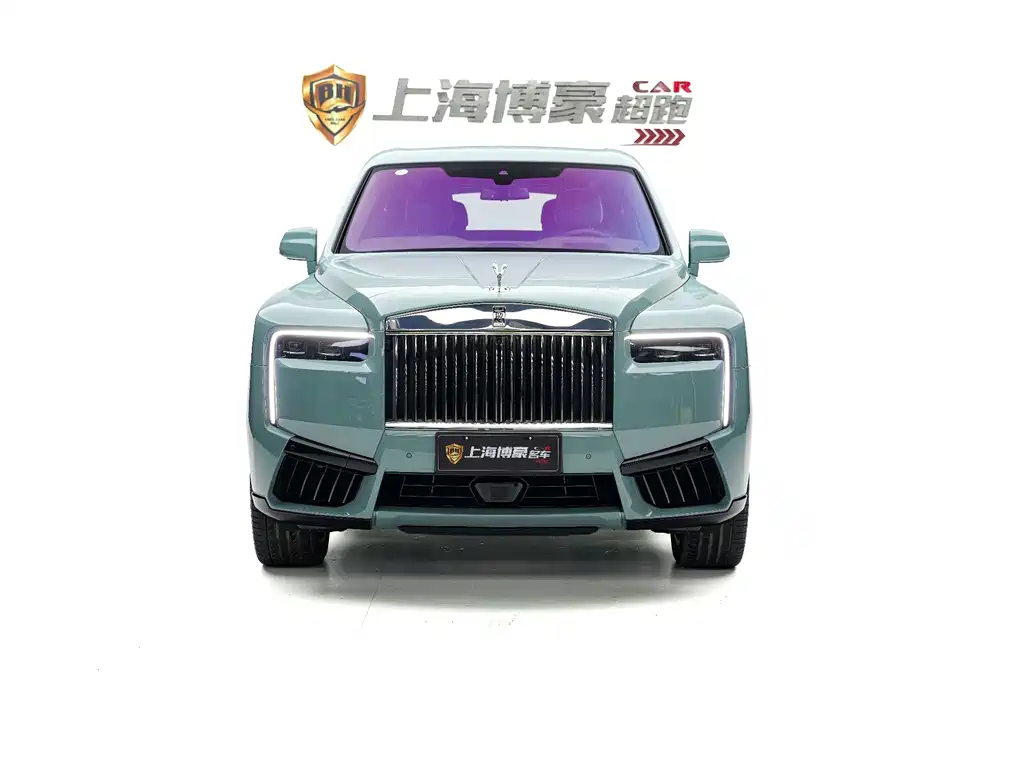 Rolls-Royce Cullinan 2025 мест
