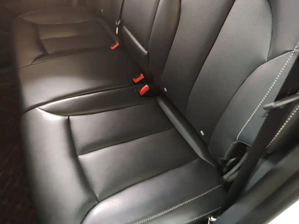 Roewe RX5 — миниатюра 17