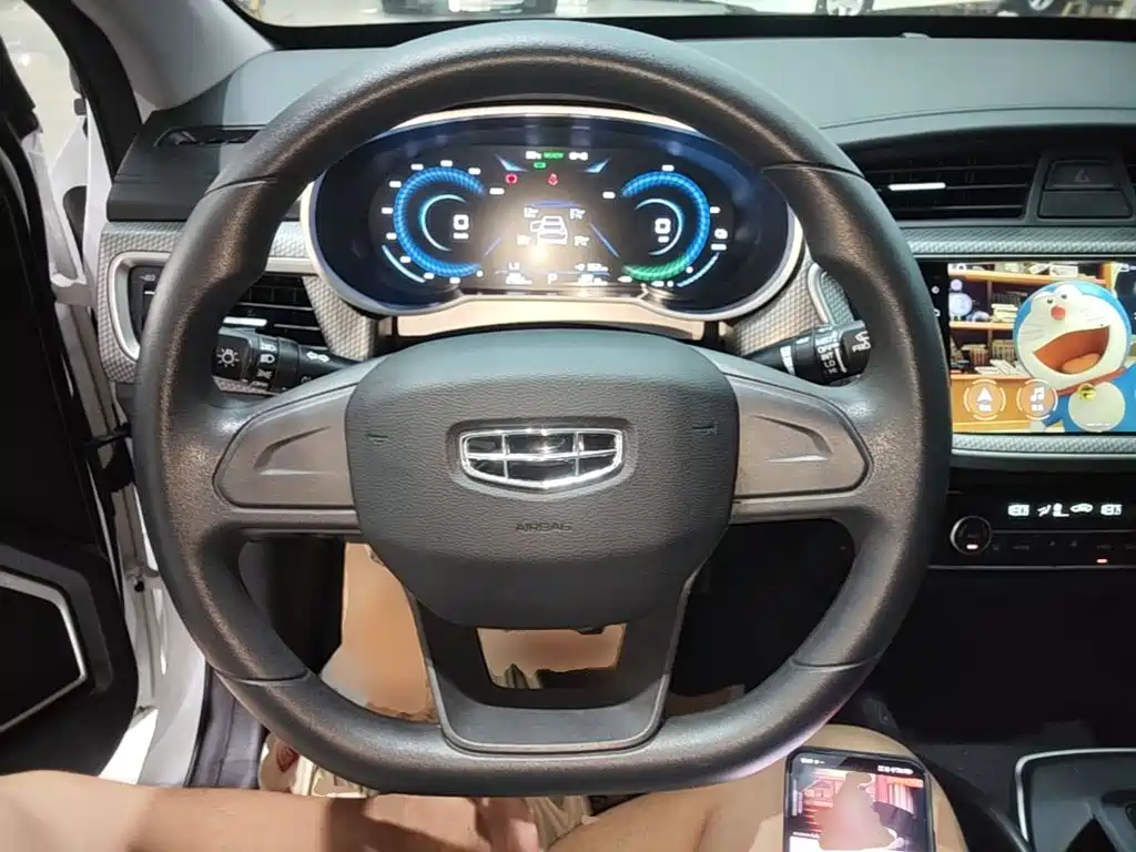 Geely New Energy — миниатюра 11