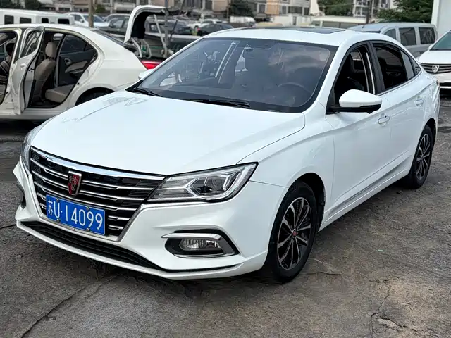 2021 Roewe i5