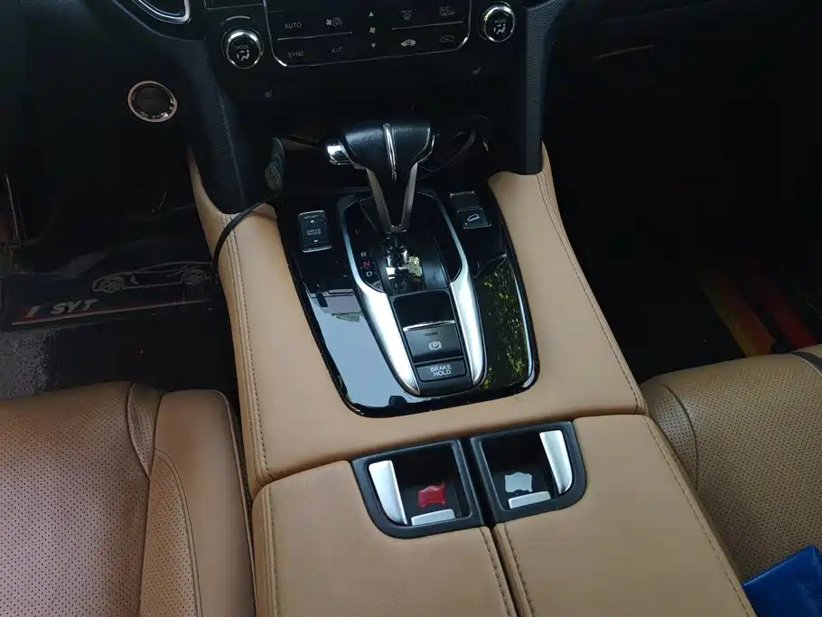 Honda UR-V — миниатюра 16