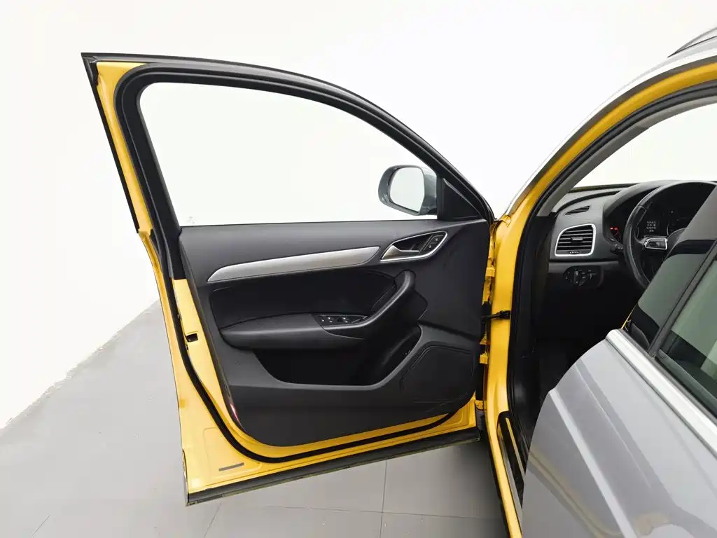 Audi Q3 — миниатюра 8