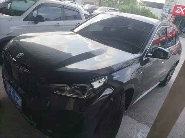 2024 BMW X1