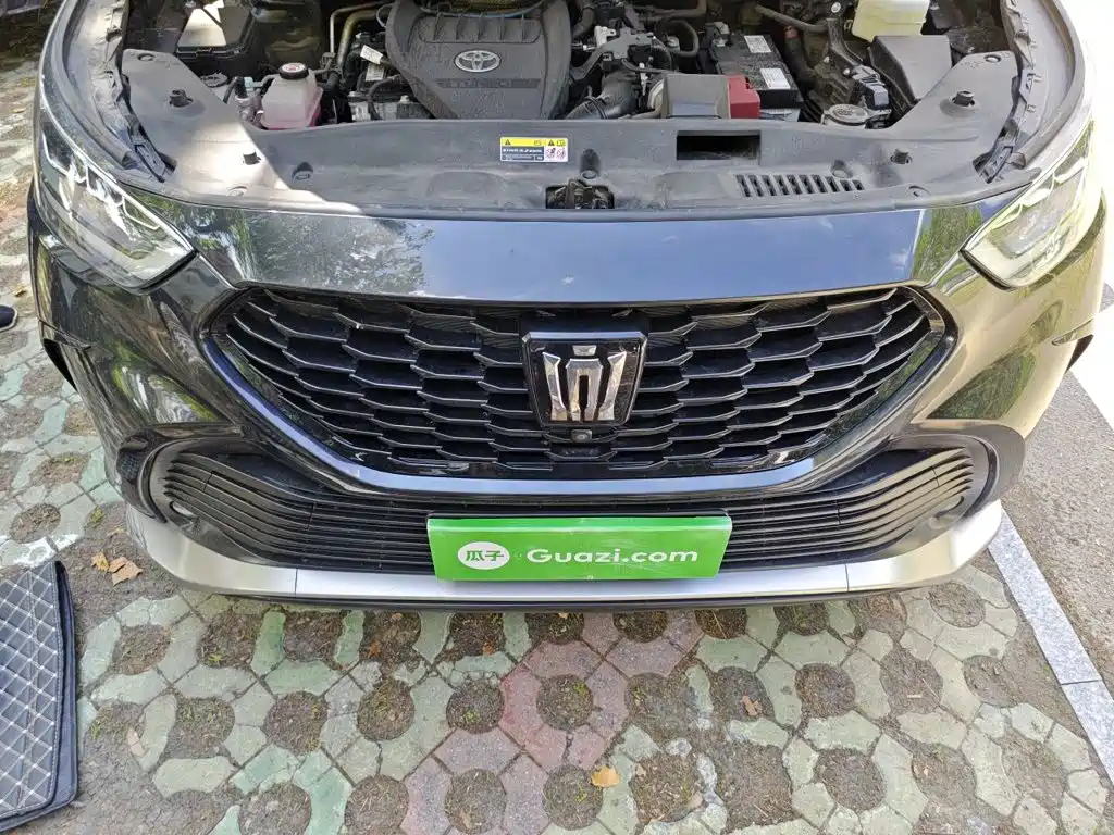 Toyota Crown Kluger — миниатюра 11