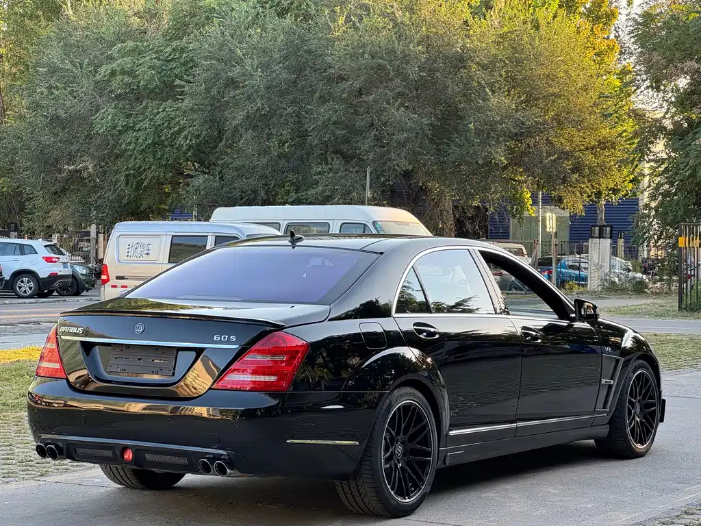 Mercedes-Benz S-Class — миниатюра 6