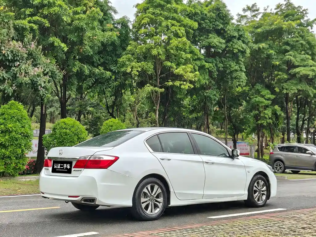 Honda Accord 2015 2.0L LXS Elite