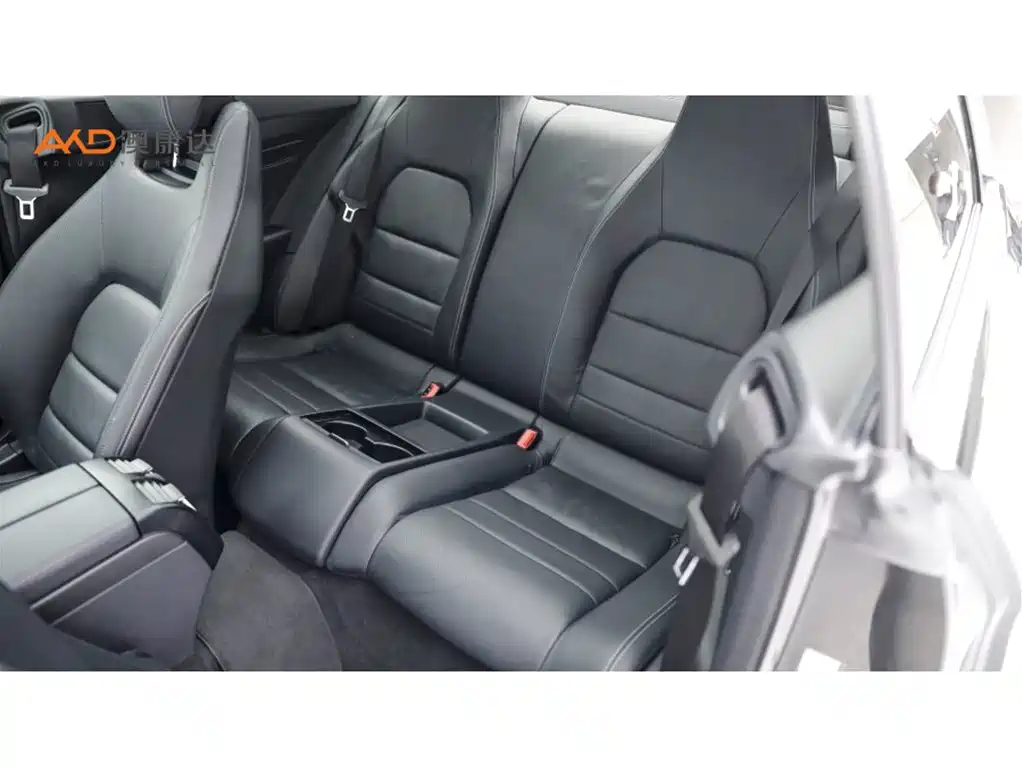 Mercedes-Benz E-Class (Import) — миниатюра 7