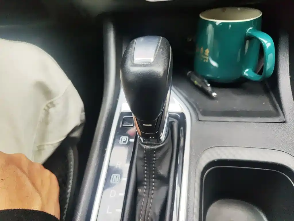 Nissan Sylphy — миниатюра 10