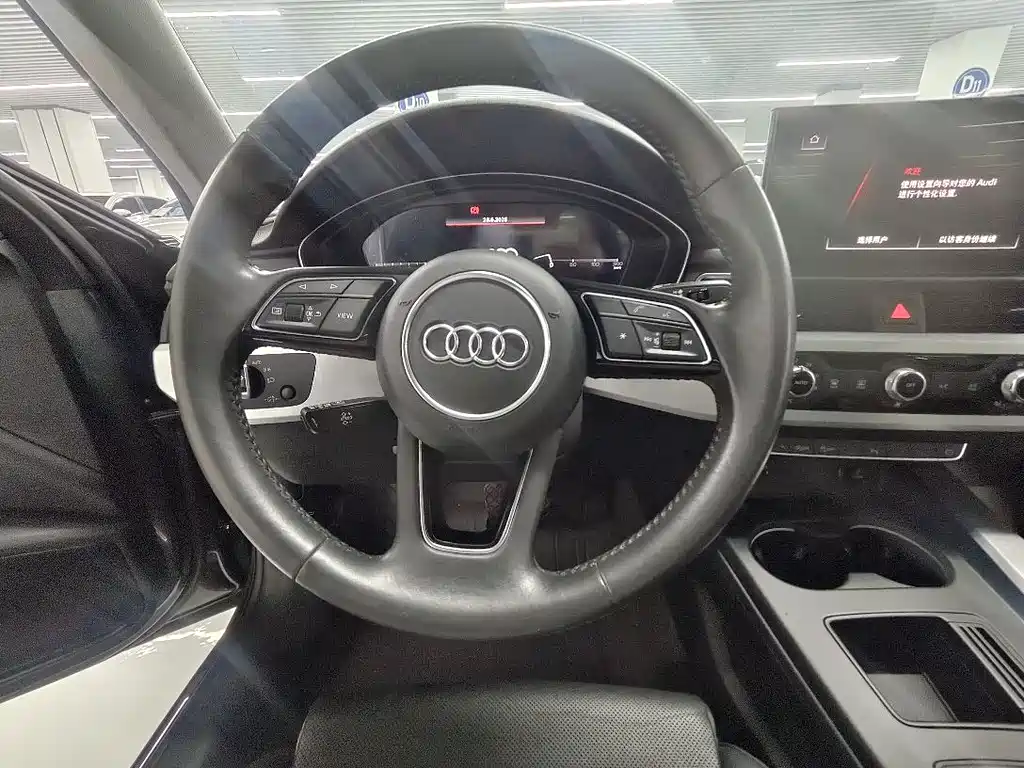 Audi A4L 2021 40 TFSI