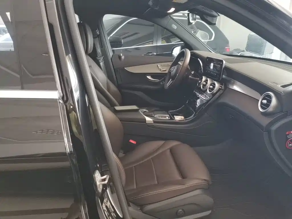 Mercedes-Benz GLC — миниатюра 25