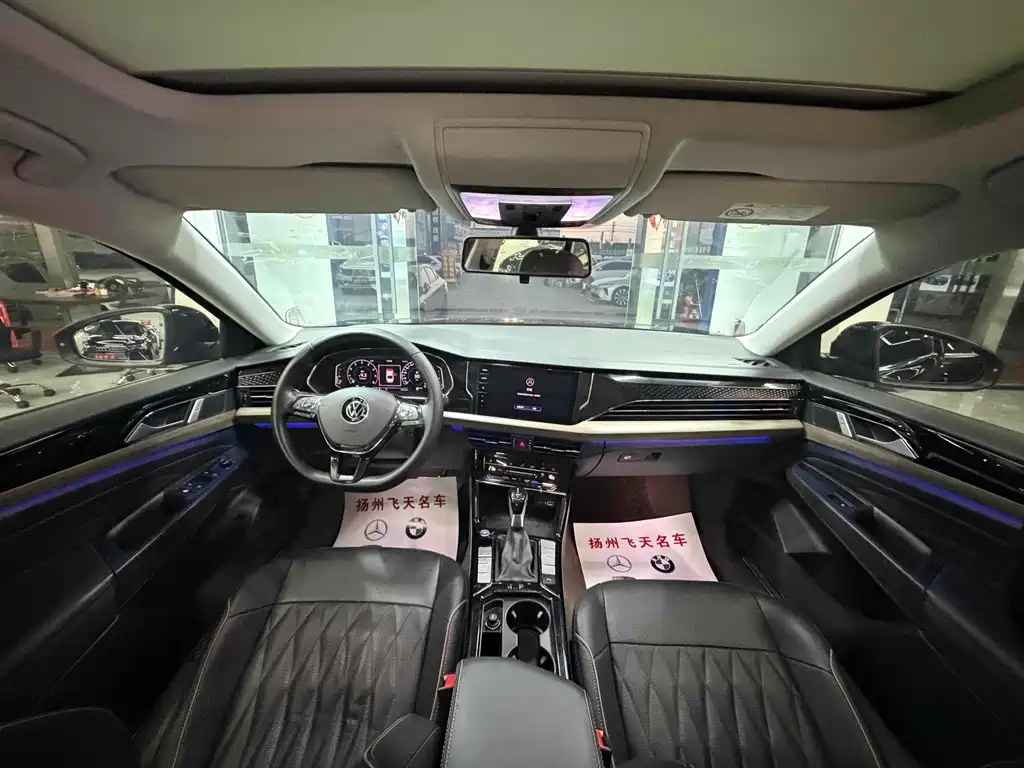 Volkswagen Passat 2020 330TSI Luxury VI