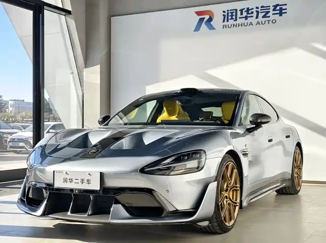 XIAOMI CAR XIAOMI SU7 ULTRA 2025