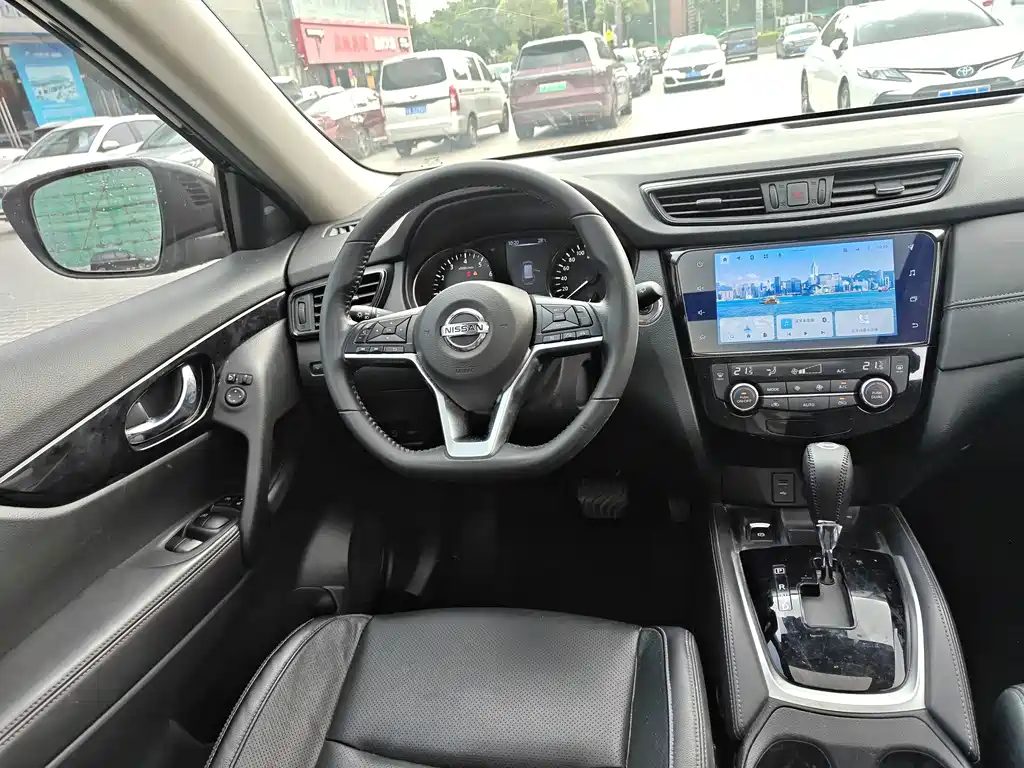 Nissan X-Trail — миниатюра 14