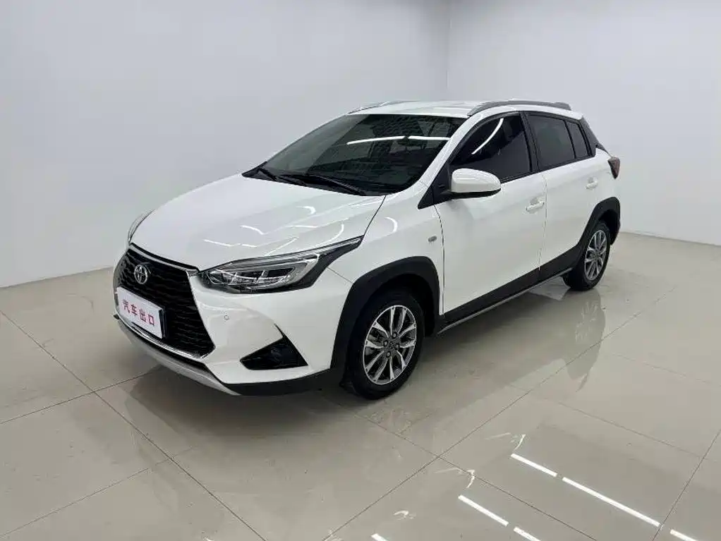 2022 Toyota Yaris - zdjęcie 1 z 15