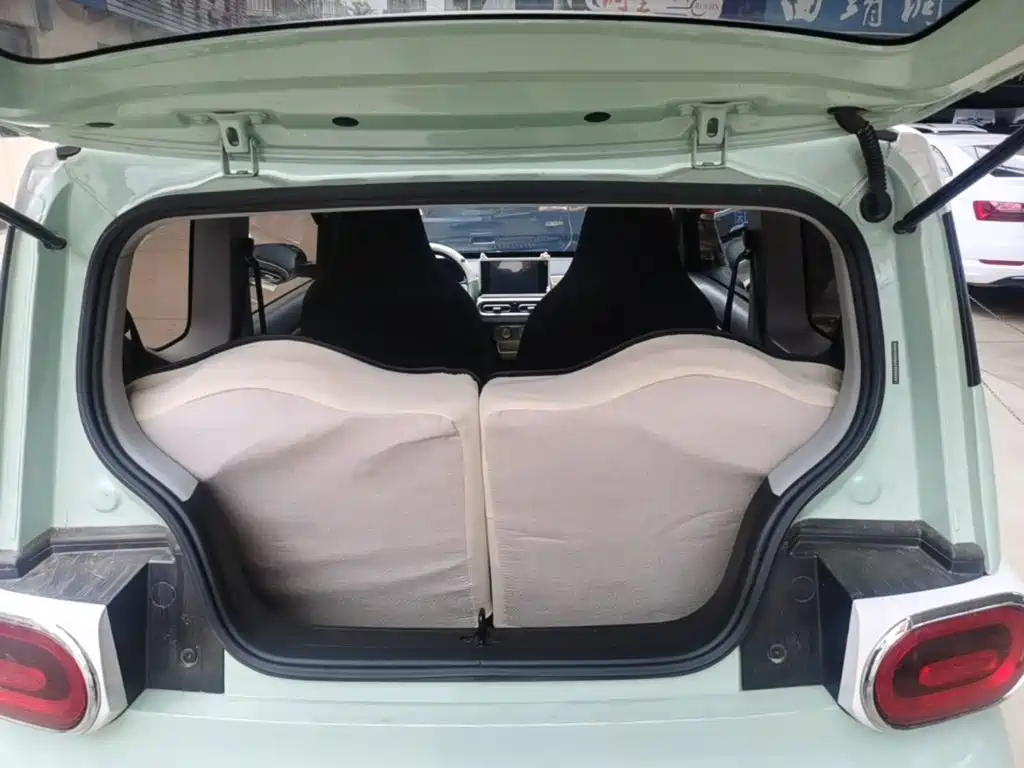 Wuling MINIEV — миниатюра 19