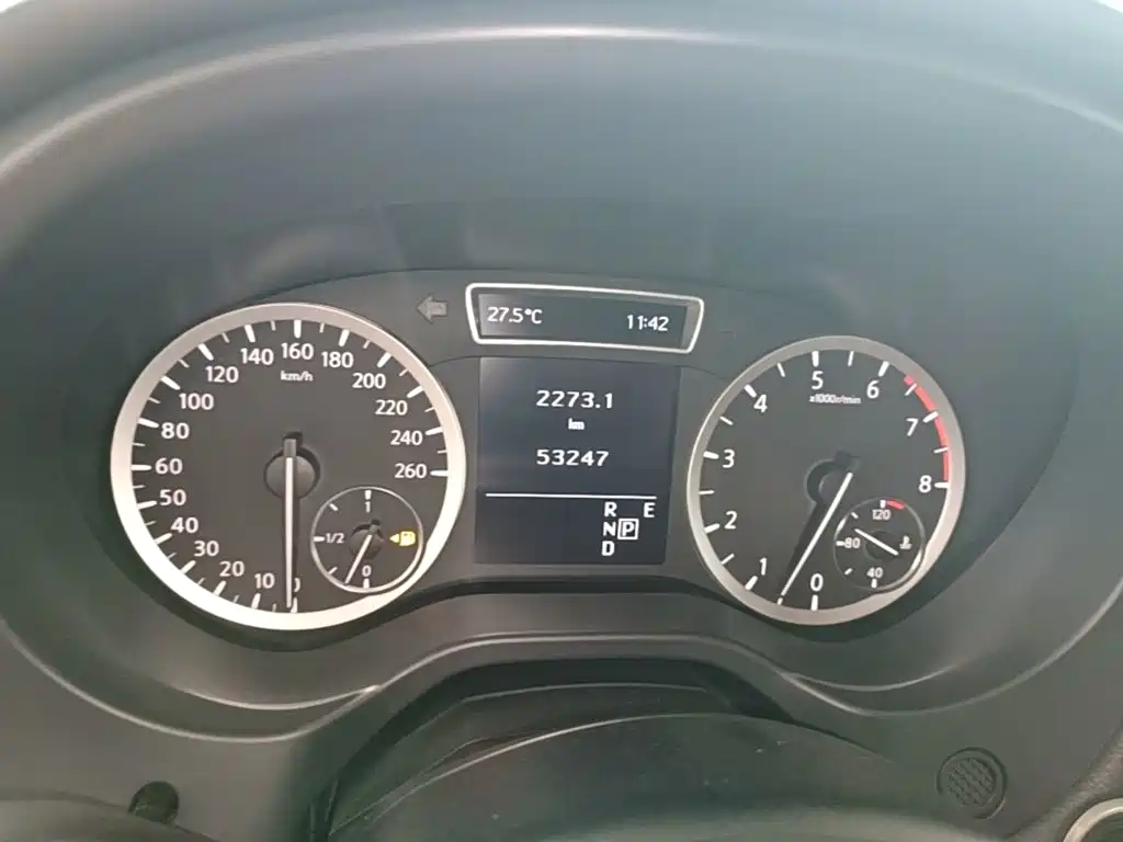 Infiniti QX30 — миниатюра 12