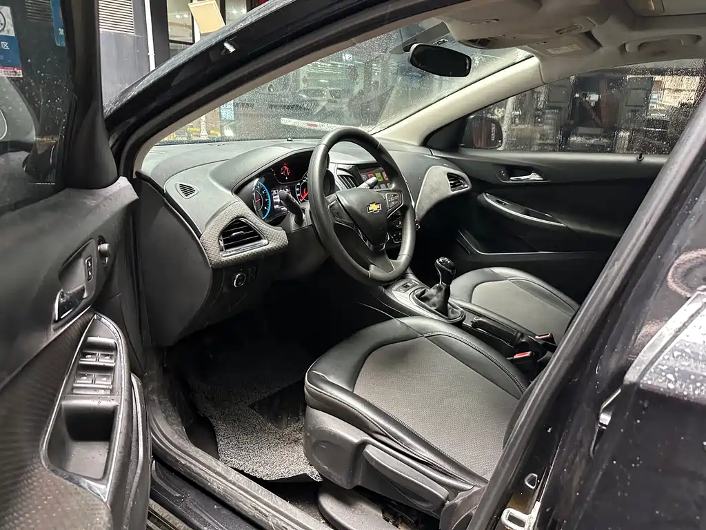Chevrolet Cruze 2016 1.5L MT Elite