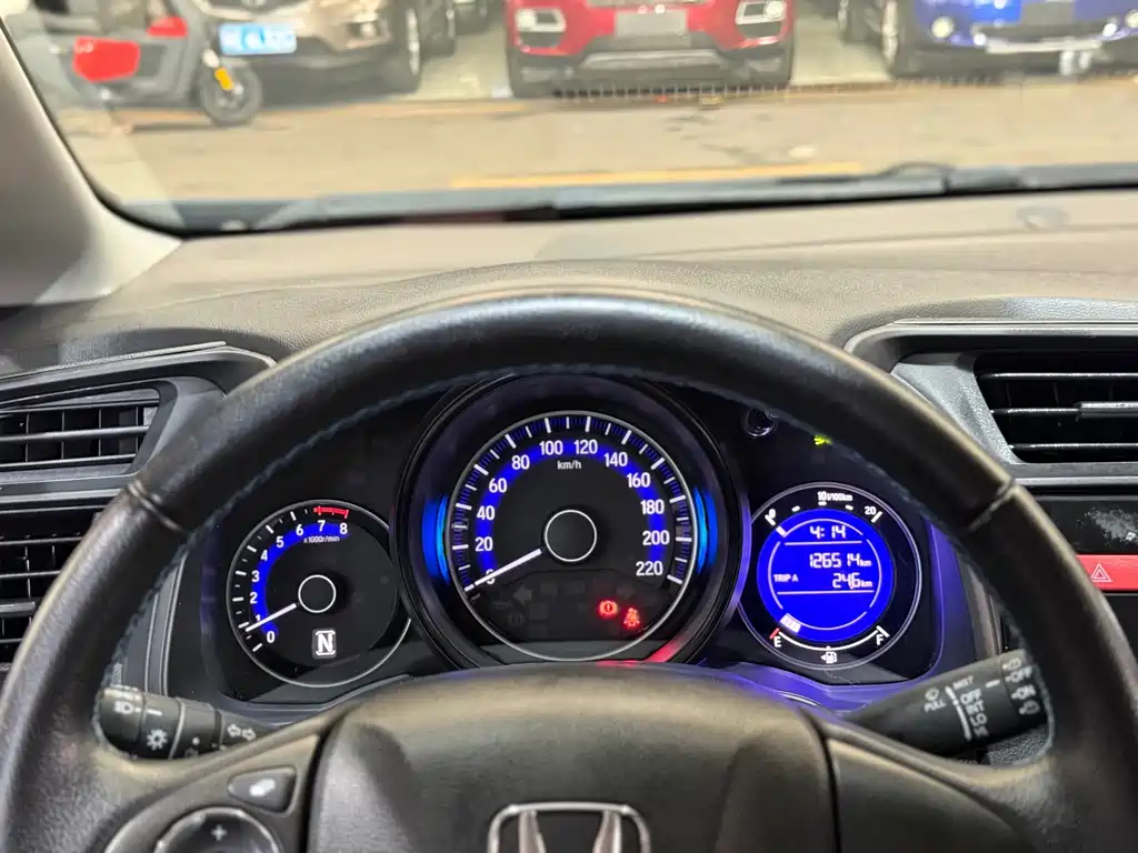 Honda Fit 1.5L LXS CVT Comfort Sunroof Edition, фото 7