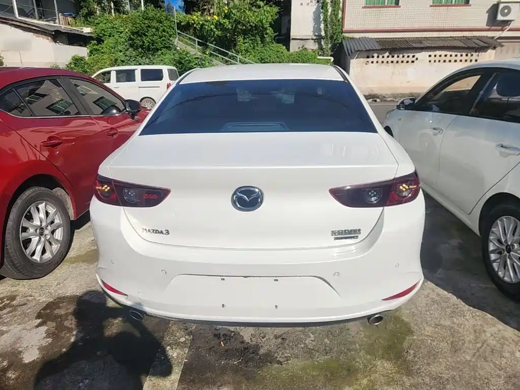 Mazda 3 Axela — миниатюра 6