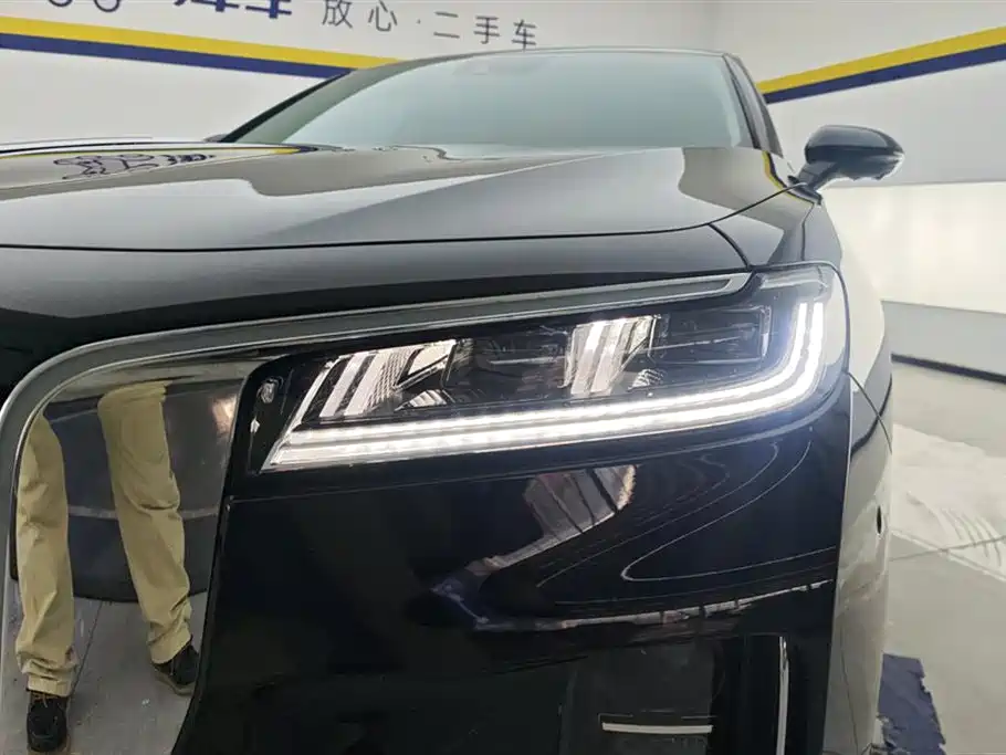Hongqi H9 2020 2.0T