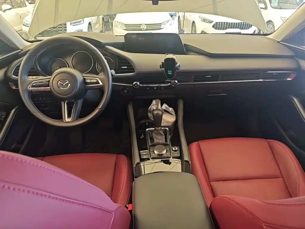 Mazda 3 Axela — миниатюра 10