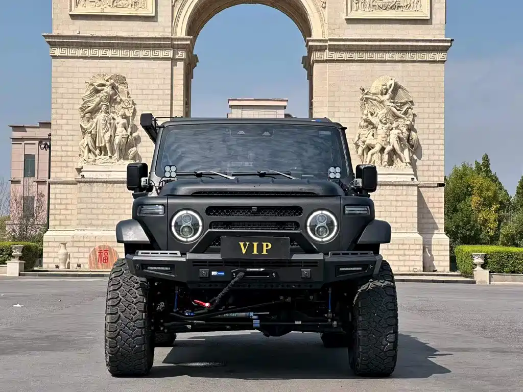 212 212 T01 — миниатюра 2