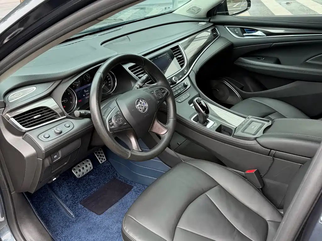 Buick LaCrosse — миниатюра 6