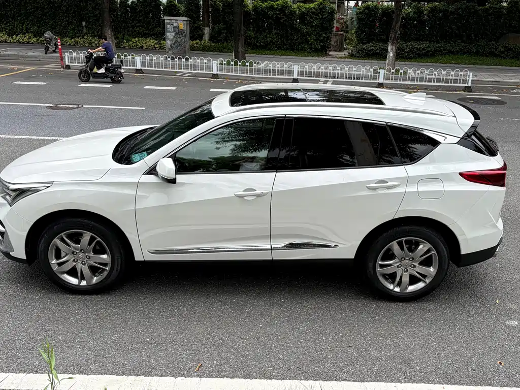 Acura RDX 2019 2.0T SH-AWD VI