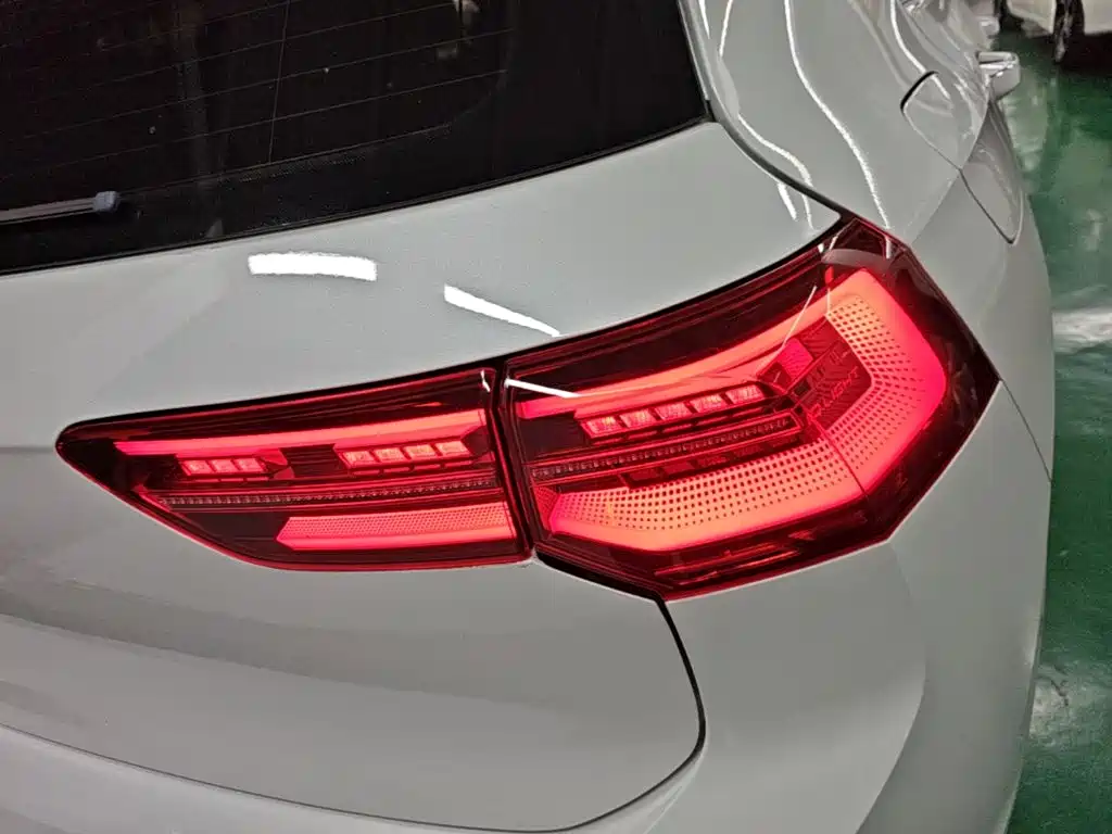 Volkswagen Golf — миниатюра 8
