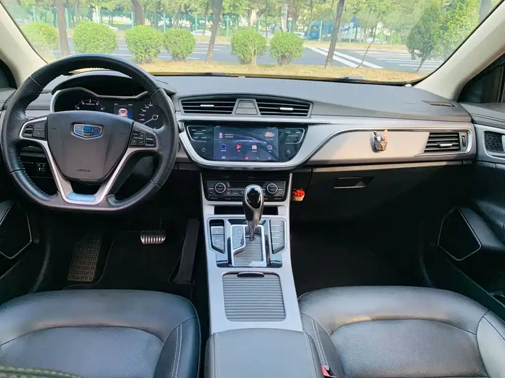 Geely Emgrand GL — миниатюра 5