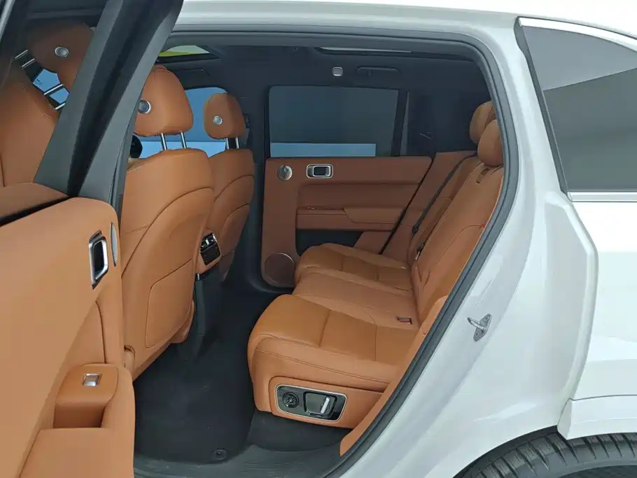 Li Auto Li L7 — миниатюра 11