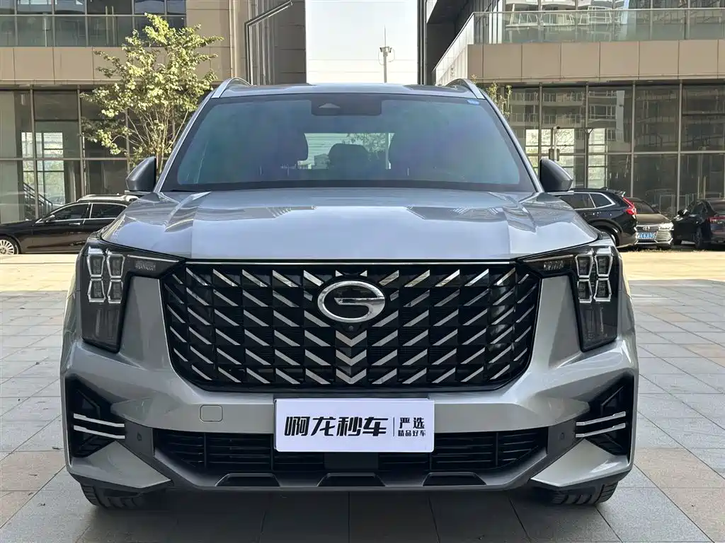 GAC TRUMPCHI GS8