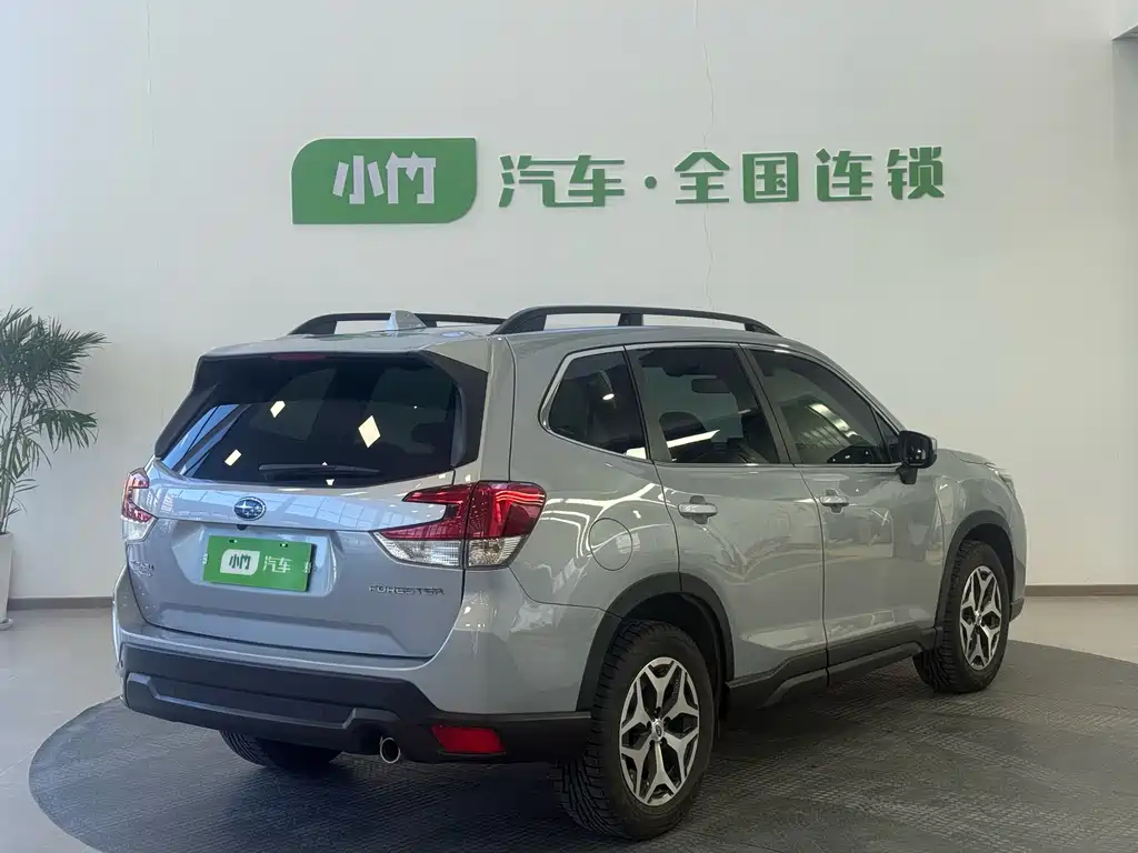 SUBARU FORESTER